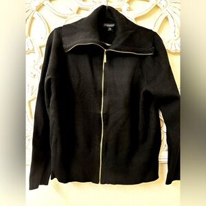 Beautiful Black Zip Up Sweater with Fold Down Turtleneck • EUC • Size XL